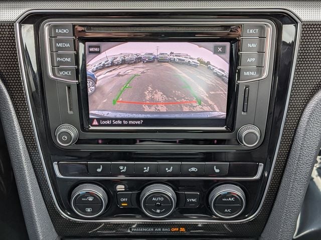 2019 Volkswagen Passat 2.0T SE R-Line