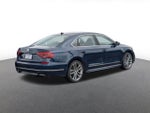2019 Volkswagen Passat 2.0T SE R-Line