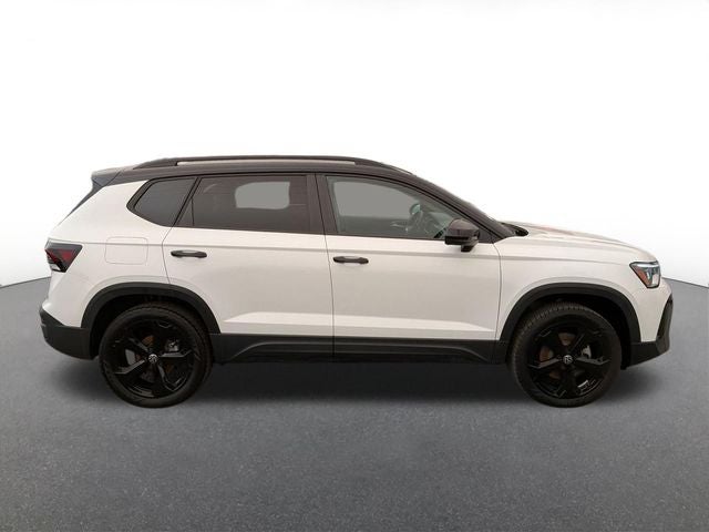 2025 Volkswagen Taos 1.5T SE Black