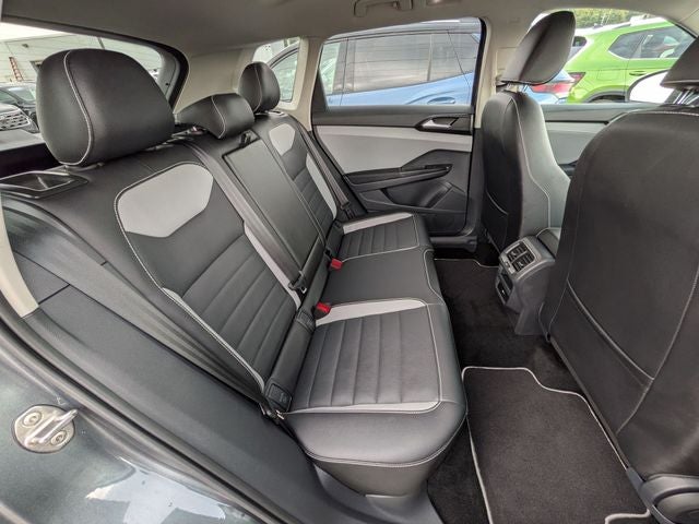 2023 Volkswagen Taos 1.5T SEL