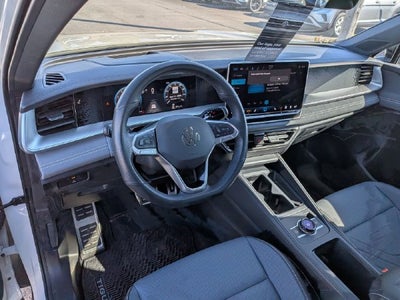 2025 Volkswagen Tiguan 2.0T SE R-Line Black