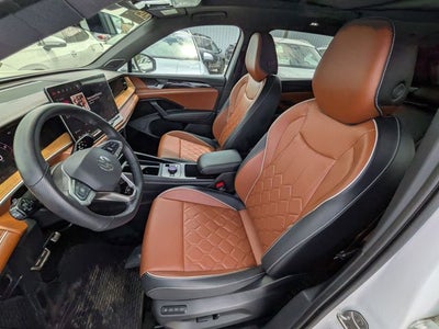 2025 Volkswagen Tiguan 2.0T SEL R-Line
