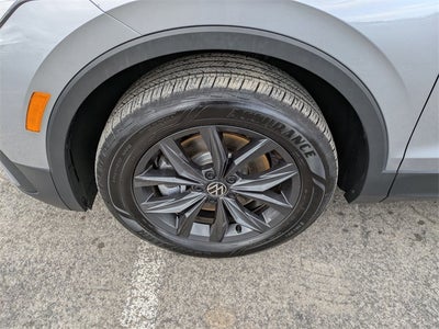 2024 Volkswagen Tiguan 2.0T SE