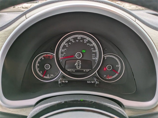 2018 Volkswagen Beetle 2.0T Coast