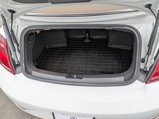 2018 Volkswagen Beetle 2.0T Coast