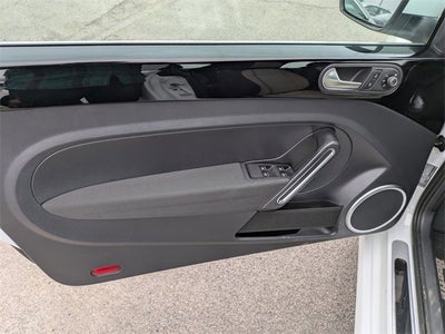 2018 Volkswagen Beetle 2.0T Coast