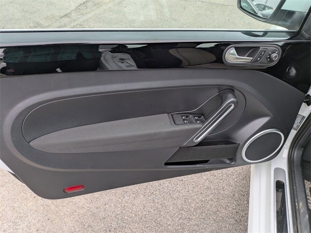 2018 Volkswagen Beetle 2.0T Coast