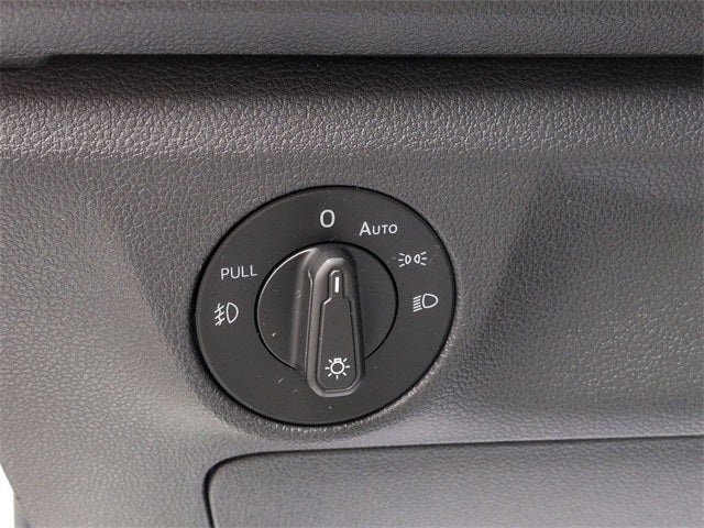 2020 Volkswagen Jetta R-Line