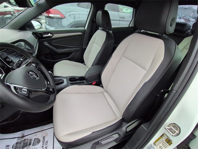 2020 Volkswagen Jetta R-Line