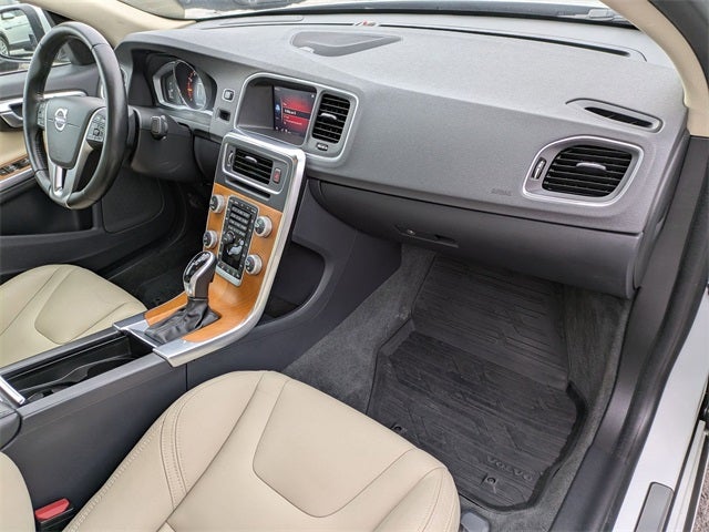 2018 Volvo S60 Inscription T5 Platinum