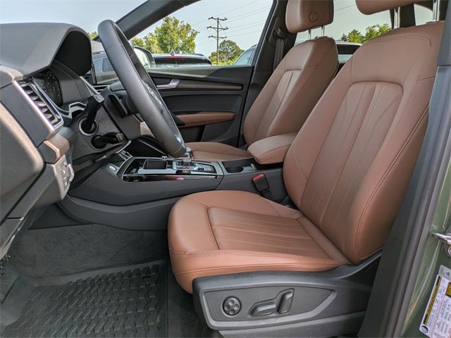 2025 Audi Q5 40 Premium quattro