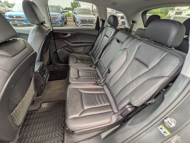 2023 Audi Q7 45 Premium quattro