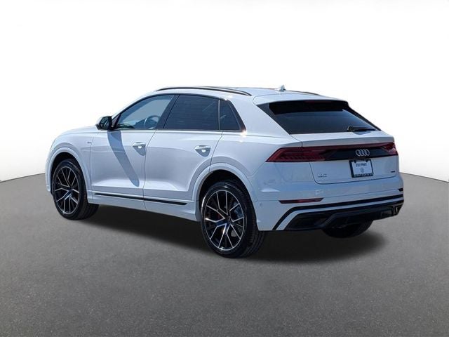 2022 Audi Q8 55 Premium Plus quattro