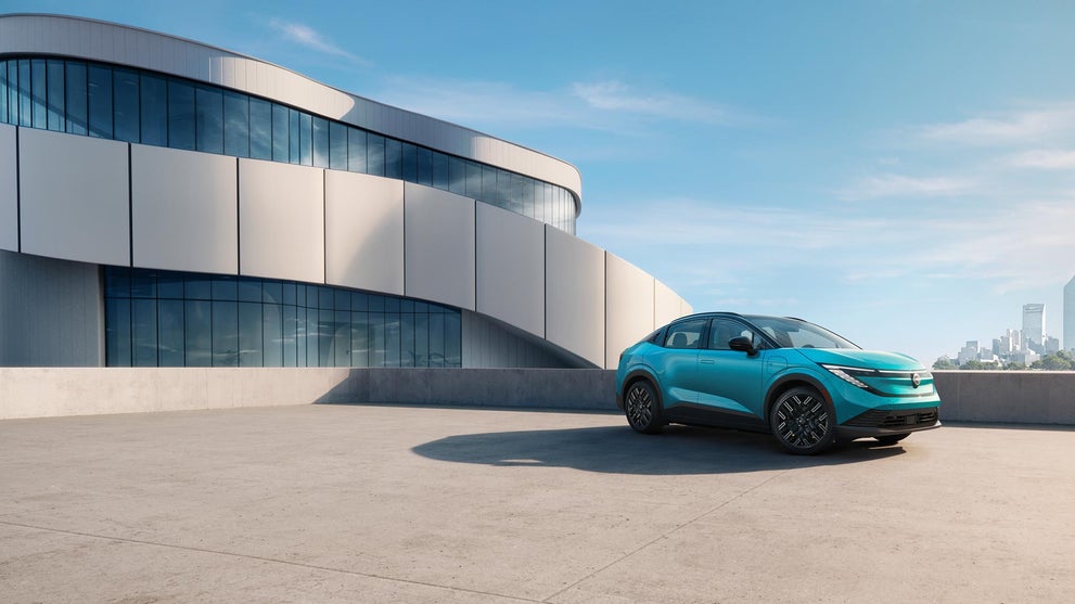 Nissan Leaf Steet Ponte Nissan in Yorkville NY