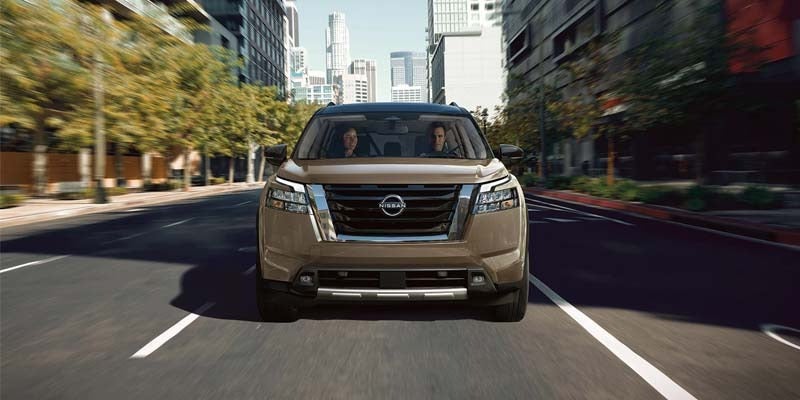 Front view of 2024 Nissan Pathfinder